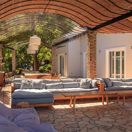 Corfu Dream Holidays * Apraos